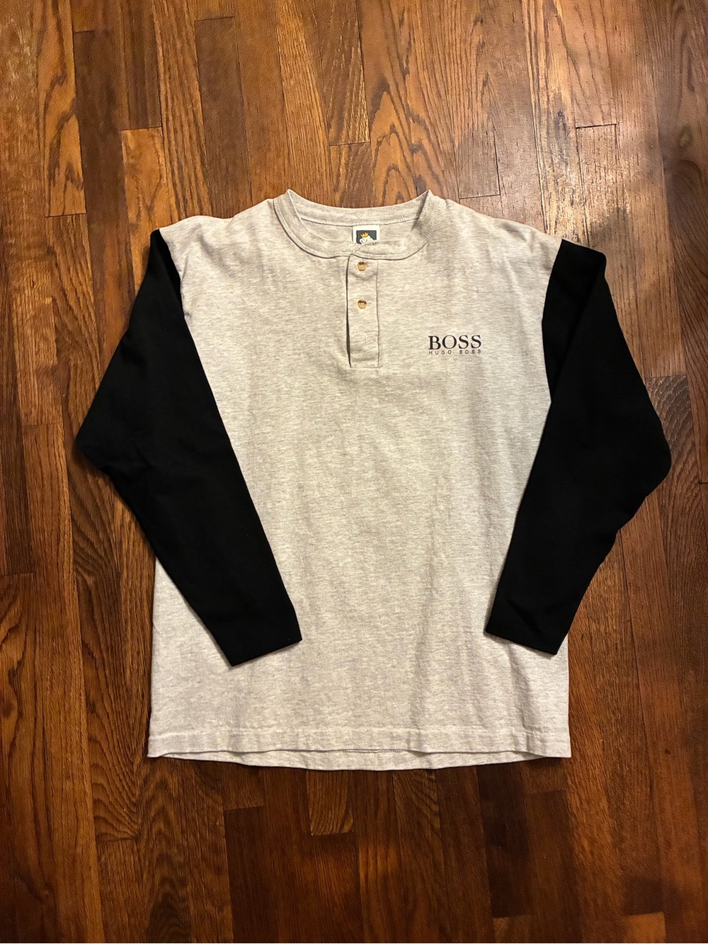 Vintage Hugo boss button long sleeve size medium